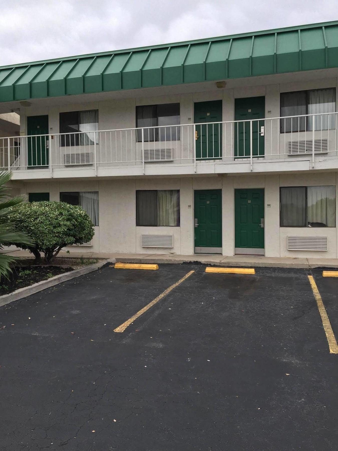 Q Lodging Extended Stay San Antonio Exteriér fotografie